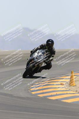 media/May-14-2023-SoCal Trackdays (Sun) [[024eb53b40]]/Turn 12 (1145am)/